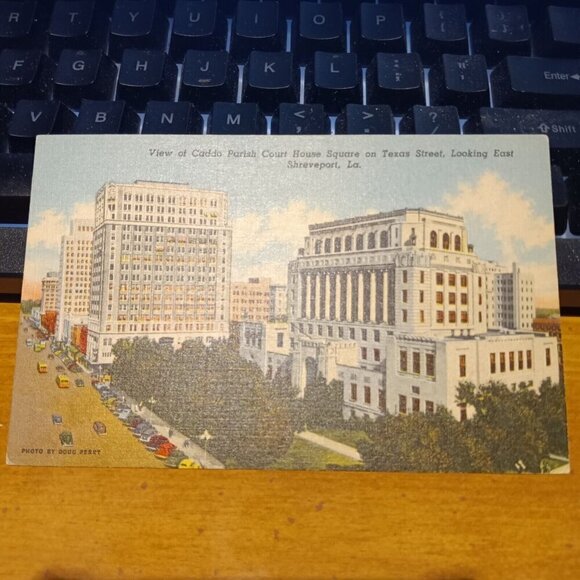 Caddo Parish Court House Square On Texas Street Louisiana Postcard  Writing - Picture 1 of 4